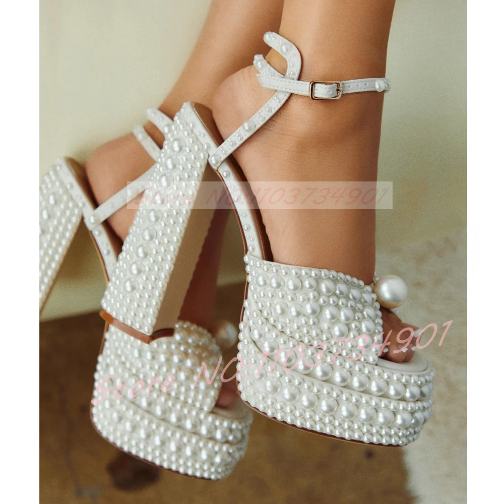 المرأة الأبيض اللؤلؤ صنادل أرض - مراجعة Women'S Shoes Quality وسعره